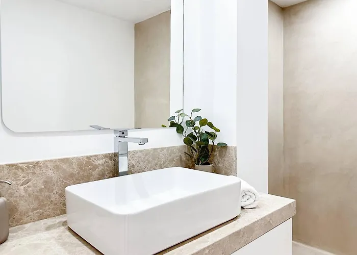 Appartamento In Private Urbanization Next To The Sea