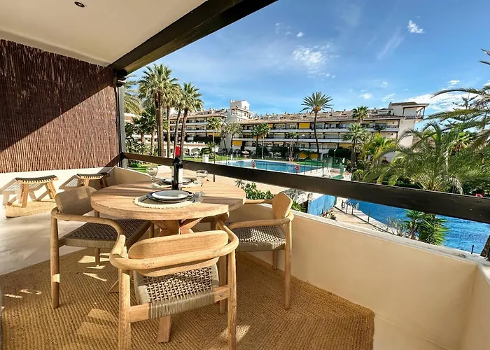 Appartamento In Private Urbanization Next To The Sea